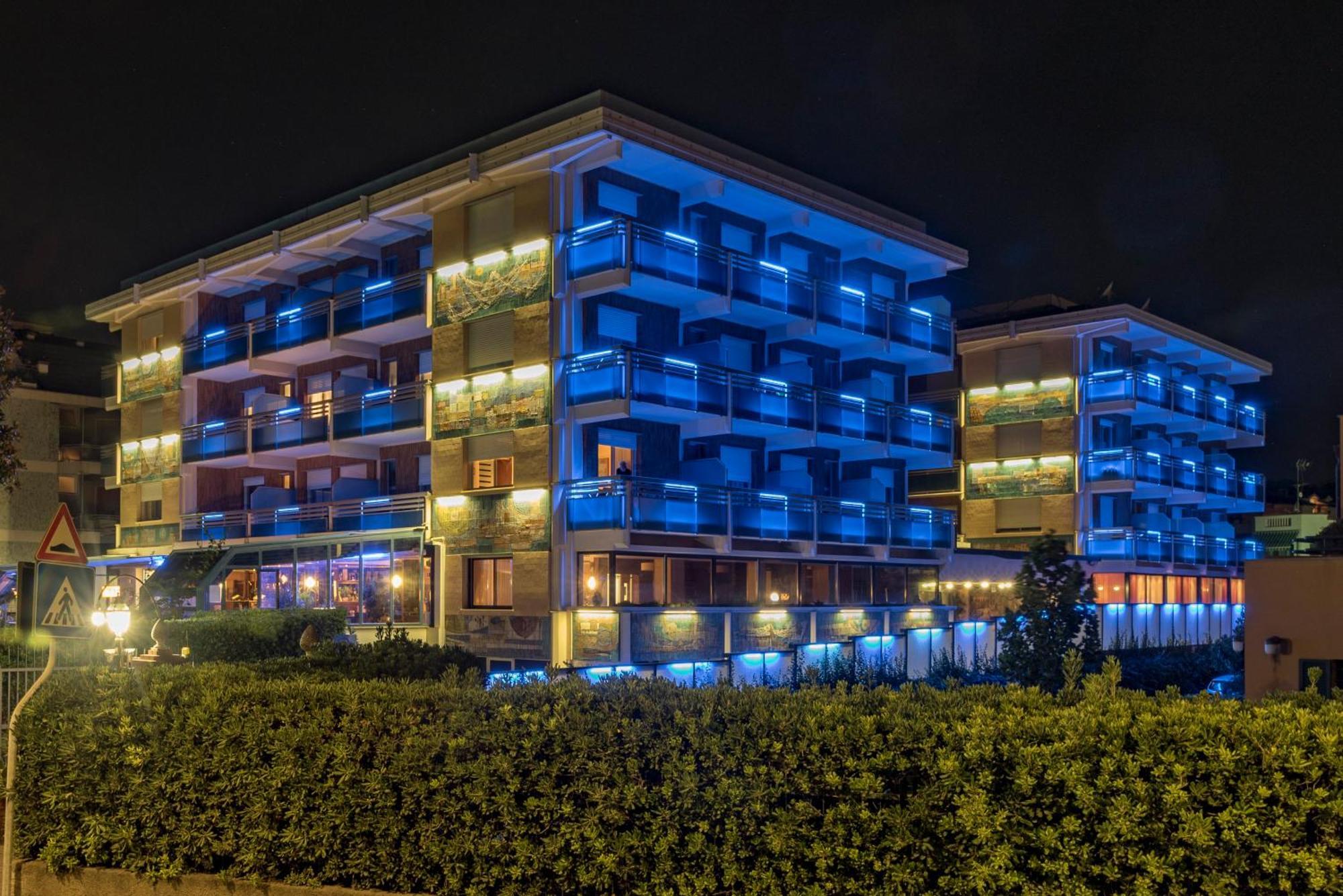 Hotel Garden Lido Loano Exteriér fotografie